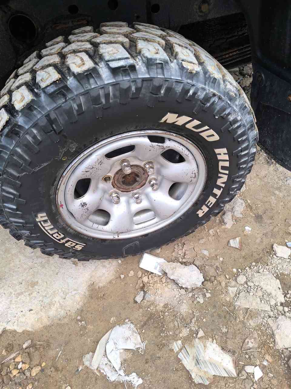 تخم وياله مع تايرات تيوتا فور ويل
للبيع نضافه شوف العين بشرط اخو جديد جبلي 500بيهن مجال بصيط كربلاء المقدسة ***********
