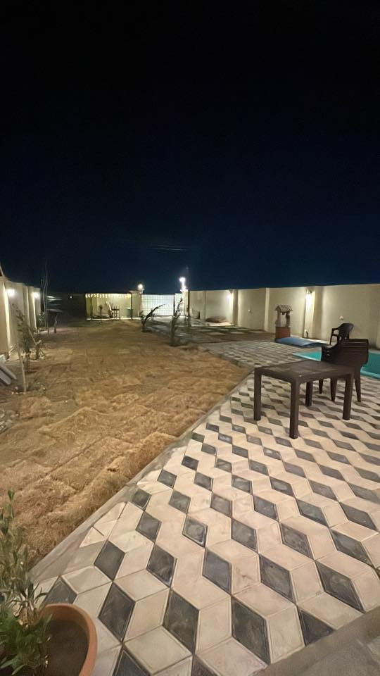 شاليه للايجار التجاري الشهري في الدورة هور رجب للتواصل مراسلة واتساب ***********
