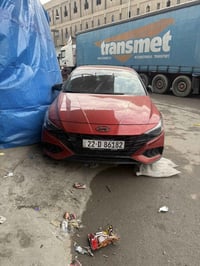 النترا Nlien 2022 حادثها بابين عكس سايق وجاملغ امامي مرشوش  صور الحادث...