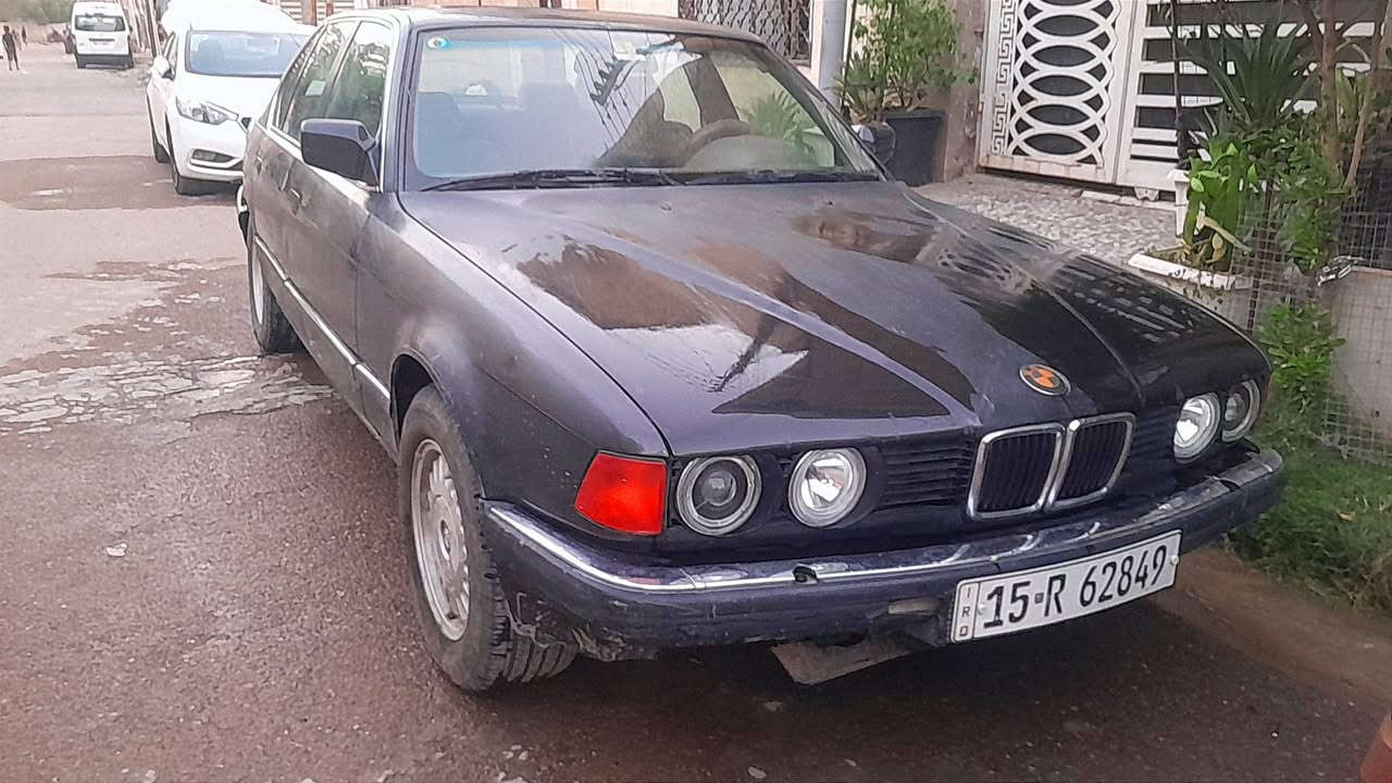 🚗 للبيع بي ام دبليو BMW 730 🚗
🔹 الموديل: 1993

🔹 اللون: أسود

🔹 الكير : أوتوماتيك

🔹 المحرك: 6 سلندر

🔹 تبريد شغال ❄️

🔹 جميع الكهربائيات شغالة ⚡

🔹 السيارة بلادية

سياره باسمي رقم جديد هزه جديده 

📍 العنوان: بغداد – حي الجامعة

💰 السعر: 55 ورقة 💵

📞 للتواصل: ***********
