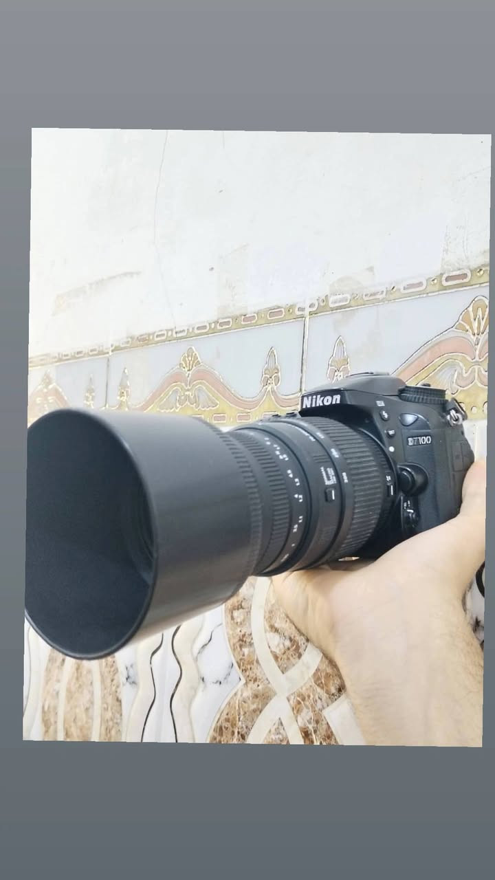 السلام عليكم
للبيع كامرا نيكون 7100 
نضافتهه 90%100 الملحقات
زوم 300.70
عدسه 140.18
بطارية
حزام كتف
كيبل نقل
السعر 680 وبيها مجال 
 يوجد توصيل


**إذا كنت صاحب هذا الإعلان وتريد حذفه لأي سبب، رجاءا أرسل رسالة إلى الدعم الفني**