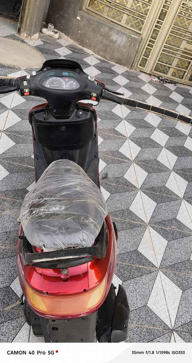 سلام عليكم دراجه فراشه البيع كامله مكان الغراف سعرهه ٣٧٥ بيه مجال الشراي خاص ‏رقم‪***********‬‏
