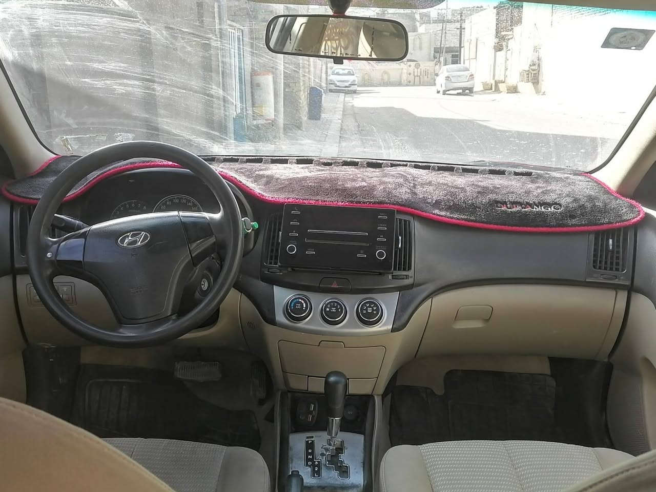 سلام عليكم النترا موديل ٢٠١١ بيه رشات صبغ ما بيه ضربه القويه فقط صبغ تقريبن ٤ قطع اذا نجمعهن كير محرك تبريد حداديه تخم تاير سنويه جديده لغايه ٢٠٣٠ السعر ٩٣ وبيه مجال ***********
