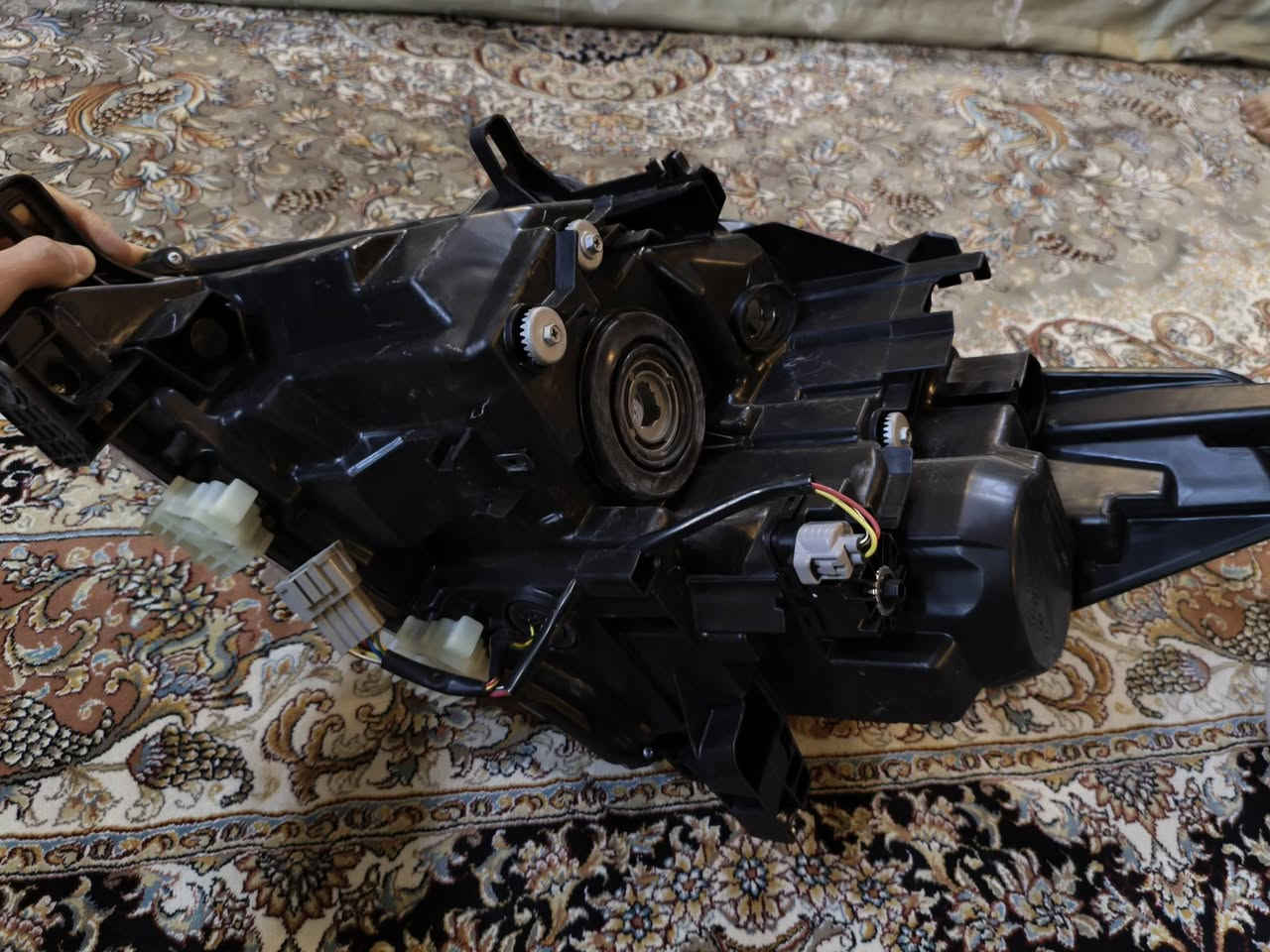 السلام عليكم ورحمه الله وبركاته 
لايت نيسان باترول سيف العرب جهت اليمنه .
ابو اليد ديبو تايوان جديد بالكارتون 
***********8
