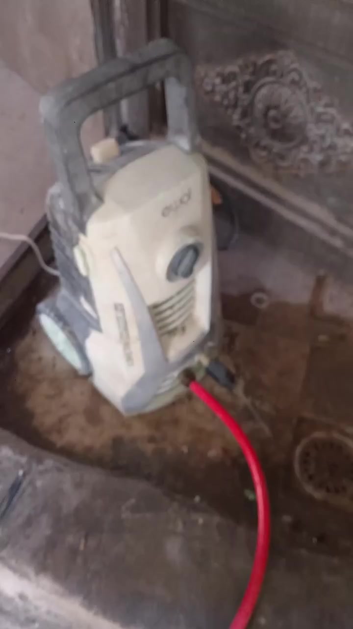 فاره قفله 20 الف نقصه بس‏‪ صونده
الموقع حي العباس منطقه المحمديه قرب اسوق الخزرجي
 ‏‪0787 638 2470‬‏ رقمي
