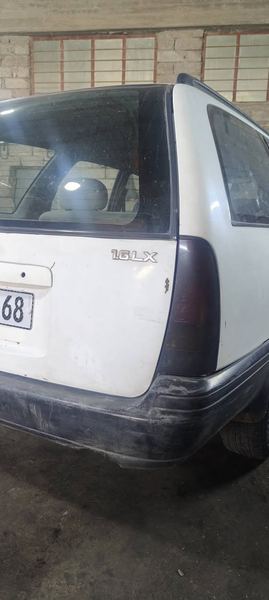 للبيع نيسان 92 تبريد ثلج
كلشي شغال بيها 
كير محرك جدا جيد 
والباقي كدام العين
رقم هزه  جديد 
بسم الشرعي تكاتب معا 
السعر اتصل على رقم
***********
