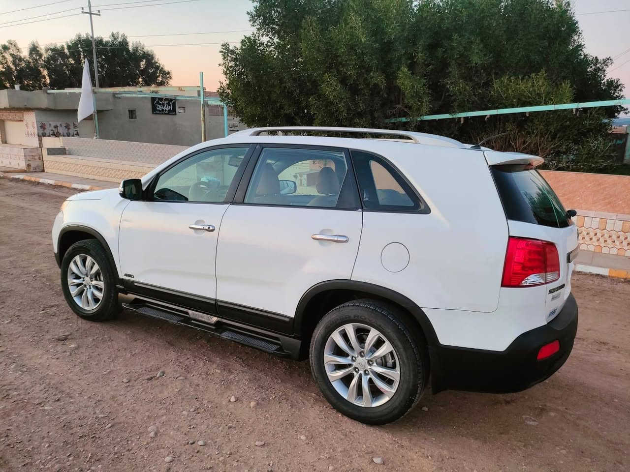 سورنتو ٢٠١٠ كويتي فول مواصفات بانوراما بصمه ٦ سلندر ٧ راكب فور ويل ٣ قطع تبريد كفاله عامه رقم  الدولي باسمي سنويتها لل ٢٠٣٠ مكانها ذي قار قلعة سكر سعر ١٥٥ اقتنع بالسعر واتصل ***********
