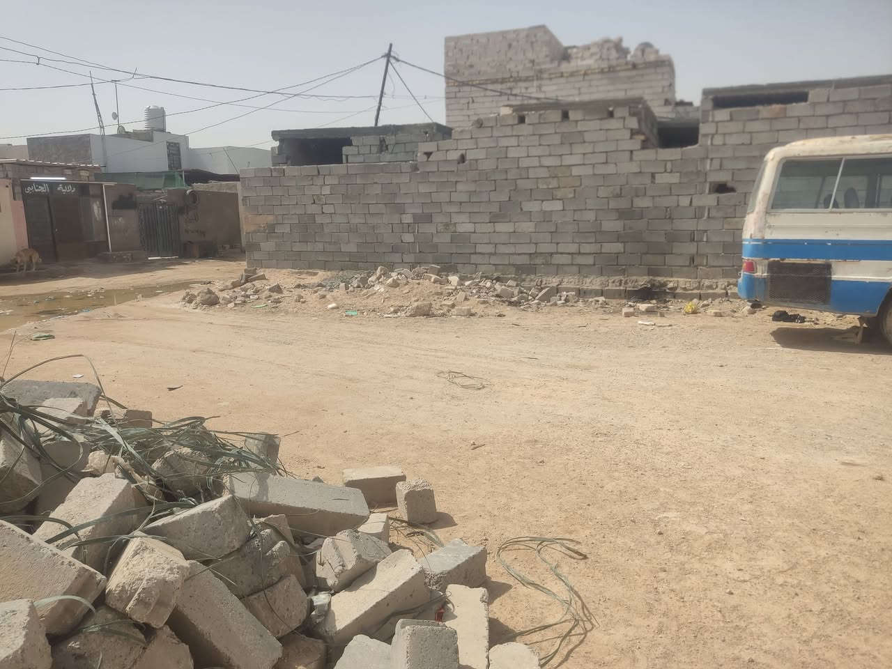 يالله قطعة ارض 200م طابو زراعي سند 25 على شارعين السعر 12مليون وبيها مجال العنوان كوفه شارع المعمل خلف جامع الخزاعل للاستفسار الاتصال على الرقم يوجد واتساب ***********او على الخاص
