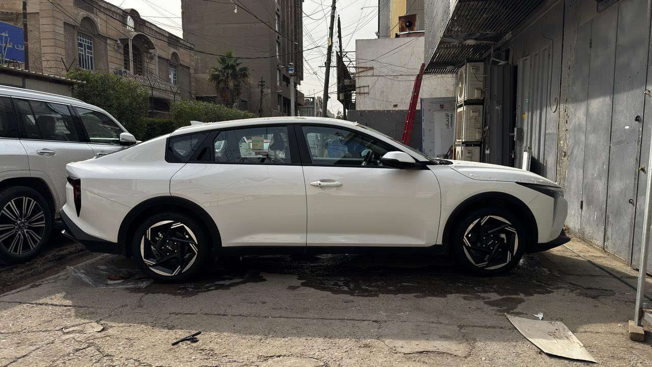 2025 ضمان الشركة الدولية 5 سنوات 4 تبديلات دهن مجانية بصمة تشغيل عن بعد داخل مخمل قمارة حديد مكينة 2000 دوش كير at ماشية 150 كم زيرو *********** السعر 201 ورقة سعر نهائي والسوك كلشي بي اخوان والي يكول اكو ارخص يعبر المنشور كأنما مشايفة مع احترامي للجميع@إشارة
