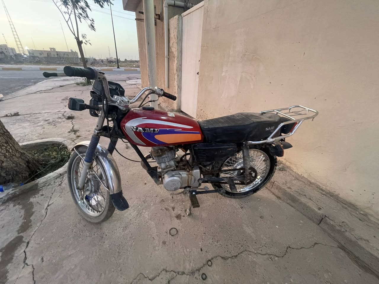 مأطور نامه للبيع شغال نكره
السعر ٣٨٠ 
***********
***********
