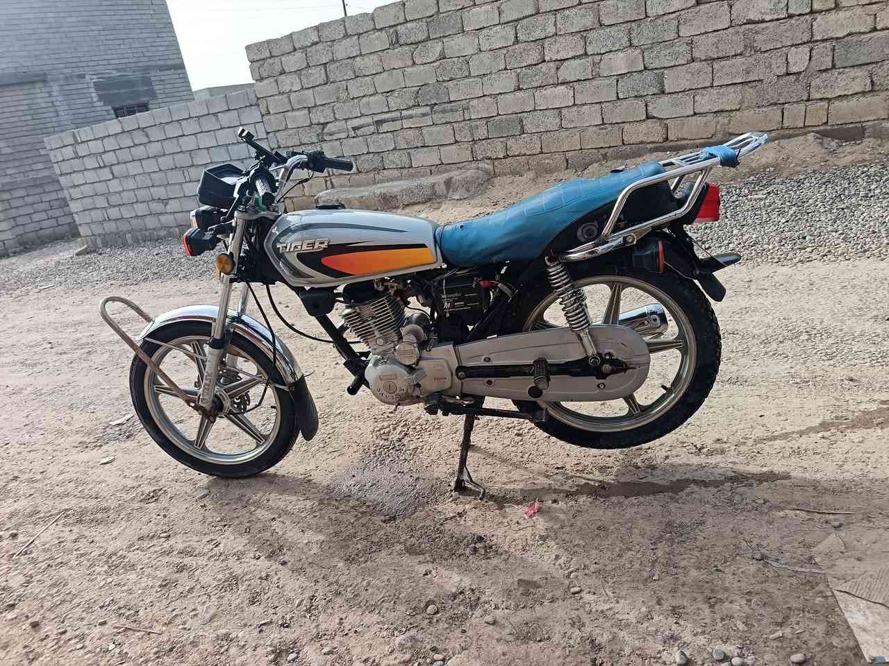 سلام عليكم ماطور سيفان موديل الثقيل 2020 امعمر جديد محرك نضيف حيل للستفسار الاتصال علا هذه الرقم ***********
