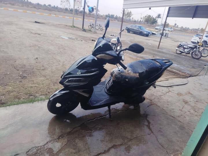 دراجه البيع محرك كير مكفوله وسلف يحتاج بس باتري فقط الاستفسار تصال عل هاذ رقم ***********
