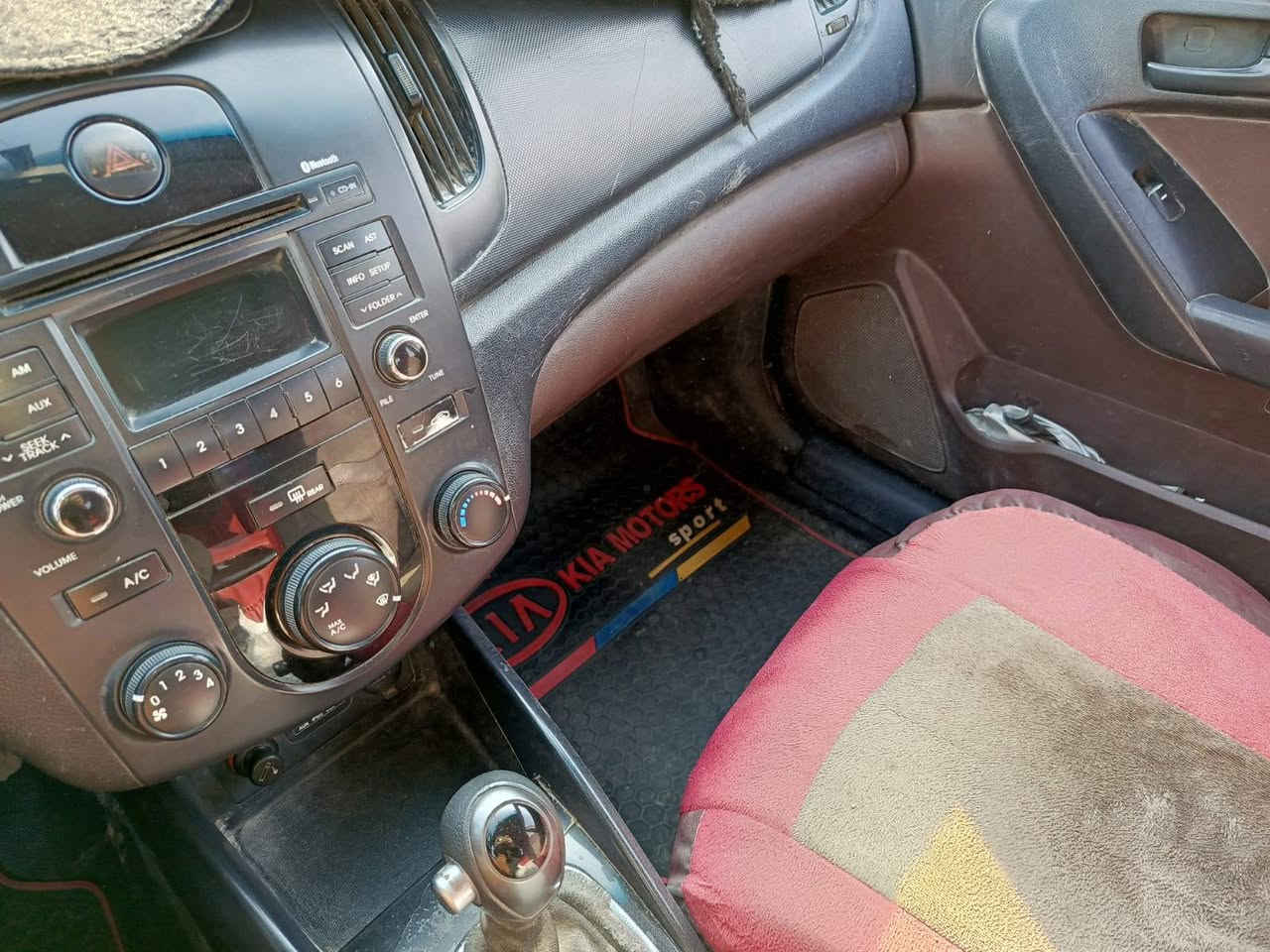 موديل 12كلها شرط باقي التفاصيل اتصل***********السعر 90 وبيها مجال
