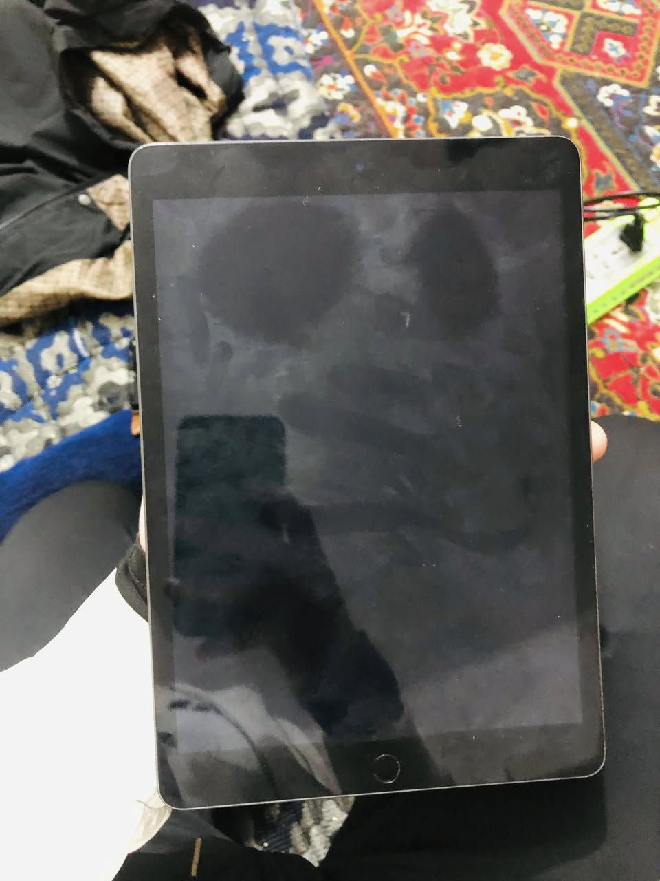 أيباد ٩ ذ٦٤
بوبجي ٦٠ فريم 
بطاريه ٨٧ 
بلادي ما مفتوححح 
مو شراي لا تراسل ولا تعبني 😄💔


**إذا كنت صاحب هذا الإعلان وتريد حذفه لأي سبب، رجاءا أرسل رسالة إلى الدعم الفني**