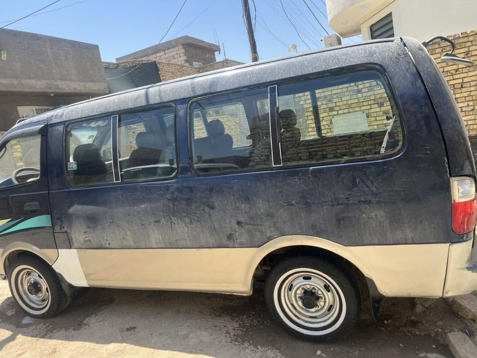 سلام علكيم
ابريجو للبيع 96 باص سنويه ل28 هزه  ماساقطه 

مصبوغه حزام 

مكينه بيه خيط بخار 

كير اكسل مكفول حداديه حلو 

كهربائيه ع وضع الشركه 

مابيه أي نقص 

المكان حله شارع 80 

السعر48وبيه مجال 

 الرقم ***********
