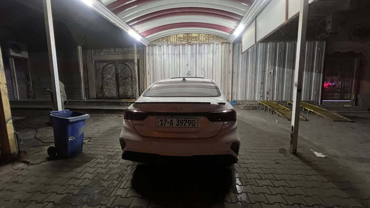 كيا سيراتو
مديل ٢٠٢٤ 
فول مواصفات ماعدا البصمه
فتحة قمارة
محرك ١٦٠٠
سبير ويل كب
تبريد قطعتين
مرّي كهرباء 
كشنات مخمل 
شاشه 
حساسات كامرة
طفاية حريق
عدة اسبير 
تغليف دوشمة مخمل + نايلون
تغليف ارضية السيارة + الجنطة جلد 
رقم مثنى معقوين 
ماشية ٣٩ كيلو متر
بيهة فقط ضربة مثل ما موضح بلصور 
بابين + جاملغ
الباقي مكفول من الصبغ والخدش 
محرك وكير وحدادية كفالة
للاستفسار الاتصال ع الرقم 
***********
