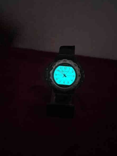 البيع ساعه كاسيو بروتك نضافه 99% بغداد بلديات سعر خاص ***********
