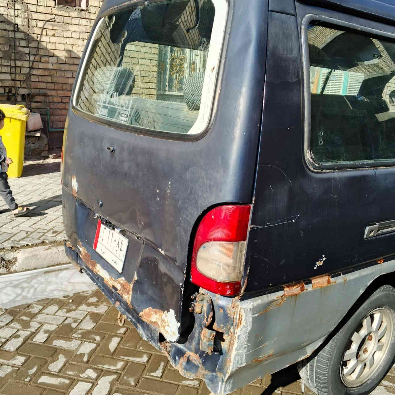 كيا هونداي موديل 96 السنوية ساقطة قبل 3 سنوات محرك ونجي بنزين هاي گدامك الصور كاملة السعر 25$ شراي اتصل عالرقم او بيها مجال ***********
