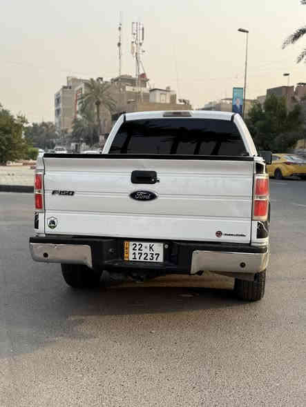 فورد F-150 موديل 2014 فئة XTL - ماشية 152ألف
🪛 السيارة ما تذب برغي – تعبان عليها 
تخم بلكات + نوزلات + تنضيف غرفة الاحتراق 
اضافة الى منضومة غاز 80 لتر ايطالي شد حكومي مع كارت الصيانة
📄 السنوية باسمي وتنتهي في 2029 – والهزة جديدة

الموصفات:
• 🔧 محرك V8 سعة 5.0 تنفس طبيعي (المرغوب)
• ⛽ تستخدم بانزين عادي بدون أي نقطة أدفانس
• 🧠 برمجة – استخدام يومي بنزين عادي تسحك طبيعي
• 💡 منظومة لايت عدسة + عالي ليزر
• 📸 كاميرا خلفية
• 📱 شاشة لمس تدعم Apple CarPlay و Android Auto
• 🛋️ دوشمة فورد جديدة
• 🎮 تحكم ستيرن شغال من الجهتين
• 🚘 مثبت سرعة شغال
• 🪞 مرايا كهربائية بتحكم
• 🪟 جام أوتو
• 🛞 تخم تاير جبلي مشدود من 4 أشهر
• 🔧 بلكات ونوزلات جديدة
• 🧼 منظومة البنزين منظّفة بالكامل من البداية للنهاية

🚧 السيارة مكفولة ما عدى صبغ بالباب البصف السايق وحافة الجاملغ الخلفي فقط ، لا يوجد أي ضرر هيكلي أو تقني.

السعر: $165 ورقة وبيها مجال بسيط للطيبين
الموقع: بغداد – شارع فلسطين
رقـم صـاحـب السـيـارة:***********
