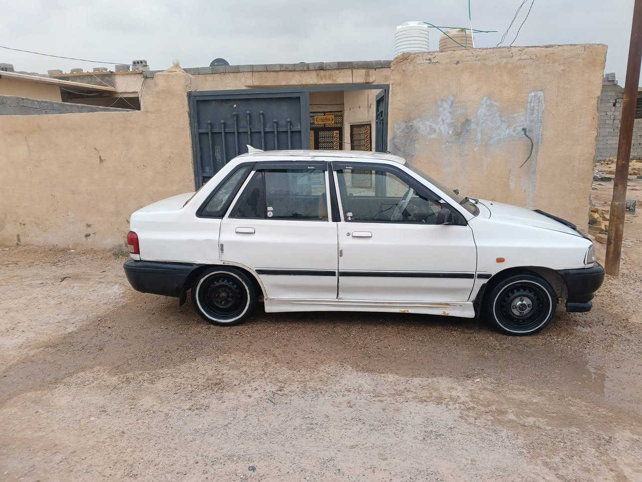 سلام عليكم سايبه موديل 11جاهزه مال جناي السعر28وبيها مجال ***********
