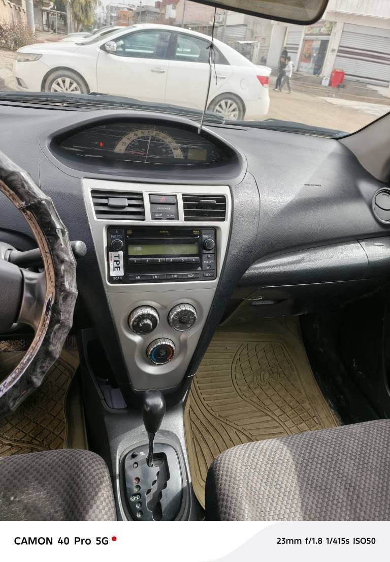 یارس 2007 , گێر ئۆتۆماتیک ، یەک پاچە بۆیاخ ، 
سەنەوی و رەقەم تازەیە السليمانية, العراق


**إذا كنت صاحب هذا الإعلان وتريد حذفه لأي سبب، رجاءا أرسل رسالة إلى الدعم الفني**