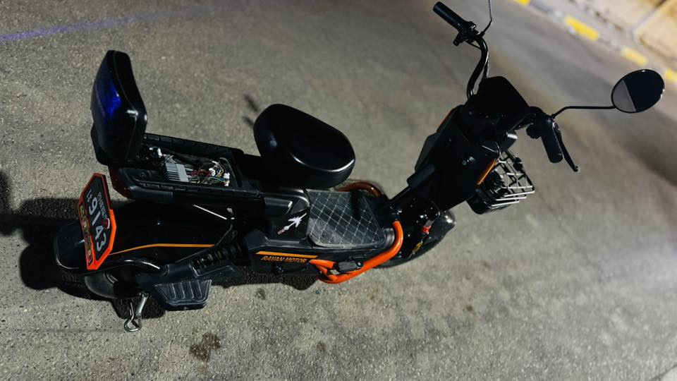 دراجة شحن حجم 16 اسمهه I bike  شركة الريان نظيفة جداً  للتواصل الاتصال على الرقم بي واتساب 

***********
المواصفات
لايت امامي بومه اربع عدسات
بريكات امامي خلفي دسك 
دبلات الامامي دهن والخلفي غاز
اربع بطاريات 16vفولت جديد
ملف 550حقيقي
السرعه45حقيقي
