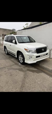 ٢٠١٣ كلين سعر مناسب ٠٧٧٠١٥٩٣٠٥١ ٠٧٥٠١٥٩٣٠٥١