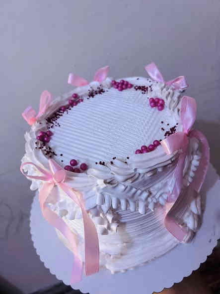 تجهيز كيكة حسب الطلب 🙏🏼

حشوه خمس طبقات 🎀🎀

الحجز مفتوح 🎀🎀

للطلب والاستفسار المراسله خاص او ع الواتساب على الرقم
***********
العنوان بابل الحمزه الغربي توجد خدمة توصيل داخل الحمزه والهاشمية والقاسم والمناطق القريبه ❤️❤️
