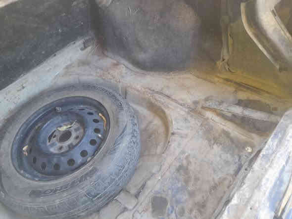 السلام عليكم دايو لمنس رقم ديالى موازي لسياره شغاله كير ومكينه وتخم تاير وباتري جديد أني ابيع تسقيط لسعر ١٢ ورقه مكان السياره واسط صويره ***********
