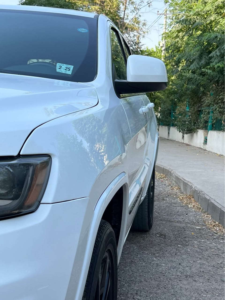 بسم اللە 🤍
Jeep grand cherokee 🇺🇸
ماشاللە ✨
جێب مۆدێل ٢٠٢٠ 
بلاک تۆپ 
شاشە گەورە 
کوشن جلد 
مەکینە ٣.٦ 
سندوق جەک 
دەبڵ ئەکسل 
٤٨ هەزار مایل 
کلین تایتڵ 
بێ بۆیاخ 
تەنها پەلەیەکی بچوکی سەر بۆنیتی بۆیاخە 
لەگەڵ ساردێکی بچووک لەسەر سنەقەکەی
ژمارەی شانسی (1C4RJFAG2LC271292)
نرخ ٢٩٥ گەڵا و معامەلە 
ژمارەی موبایل *********** السليمانية, العراق
