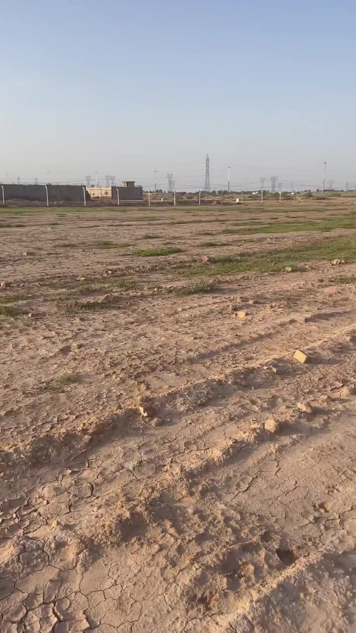 السلام عليكم
دونمين ونصف للبيع مسيجات الجبهه 56 نزال 100 من جهه 125 من جهه المساحه الكُليه 6300 متر قرار 117 الكرغوليه  منطقة اجميله تبعد عن مدرسة نور المشكاة كيلو شارع سبيس عرض الشارع  15 متر او اكثر  يوجد ماء و كهرباء للاستفسار ***********
