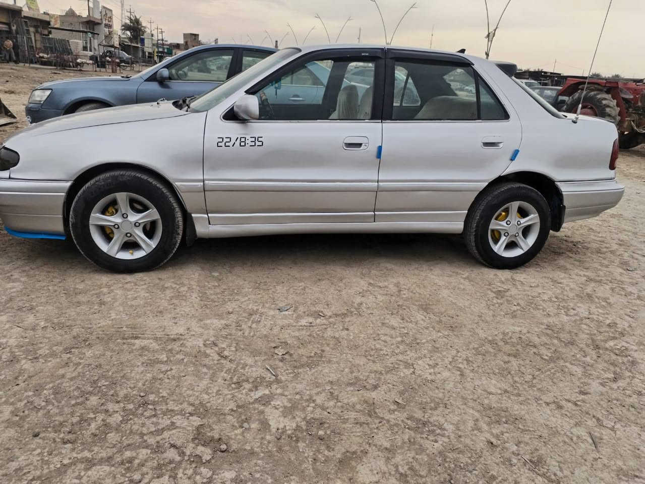 النترا
موديل ١٩٩٤
تبريد ثلاجه 
صدر جديد 
مصبوغه اثر جراد بدون اي معجون
بدون ضربه 
مكينه مفتوح كير عادي
مكان ديالى بعقوبة كنعان 
معروضه ٣٥ وبيها مجال 
اي ستفسار اتصل ***********
