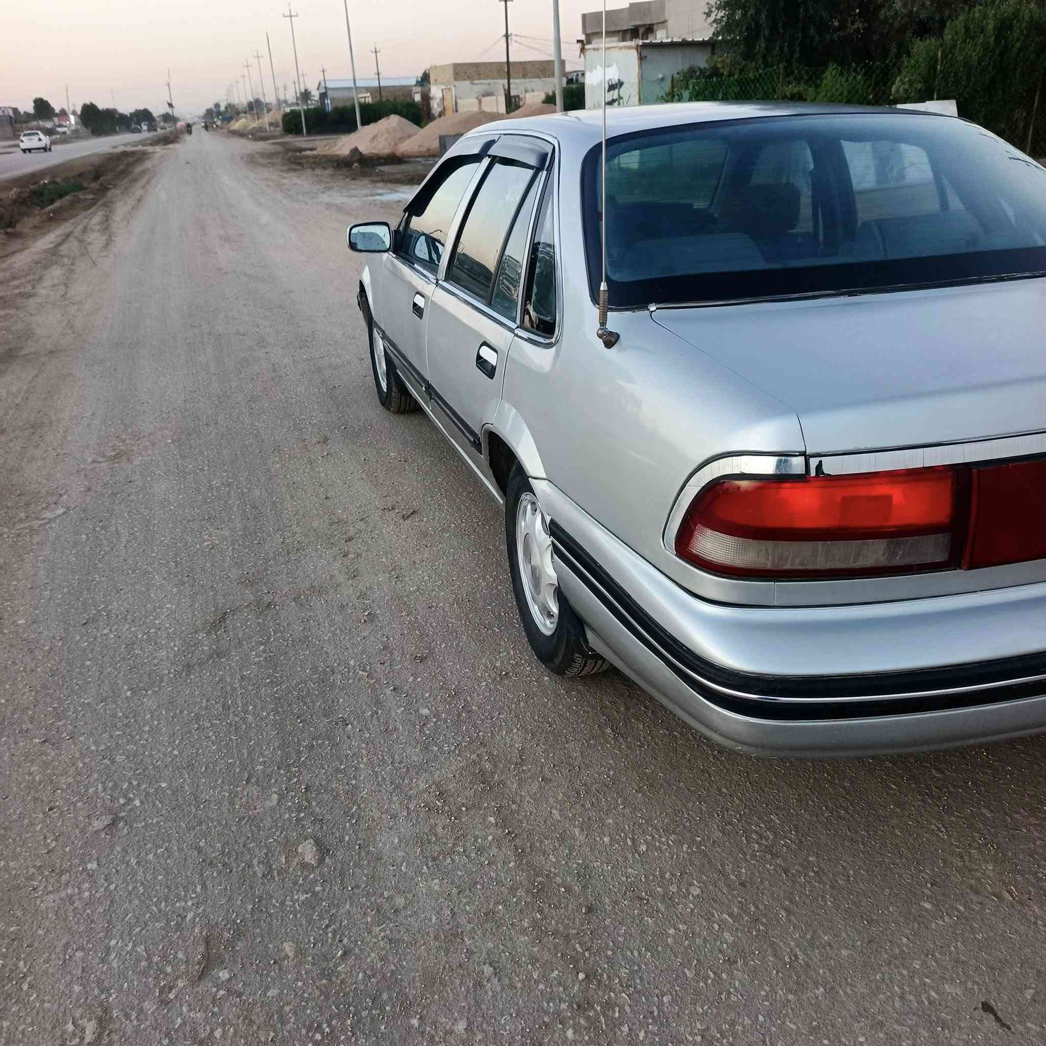 برنس دايو رقم قادسيه موديل 94سنويه نافذه كير عادي مكفوله من الضربه مصبوغه للجماليه 
مكينه +كير جدد
حداديه جديده 
تخم تاير جديد
كهربائيات كله شغاله 
غرفه نضيفه
السياره نضيفه وجاهزه ومابيه اي نقص 
السعر 33وبيه مجال المكان بابل القاسم
للاستفسار ***********
