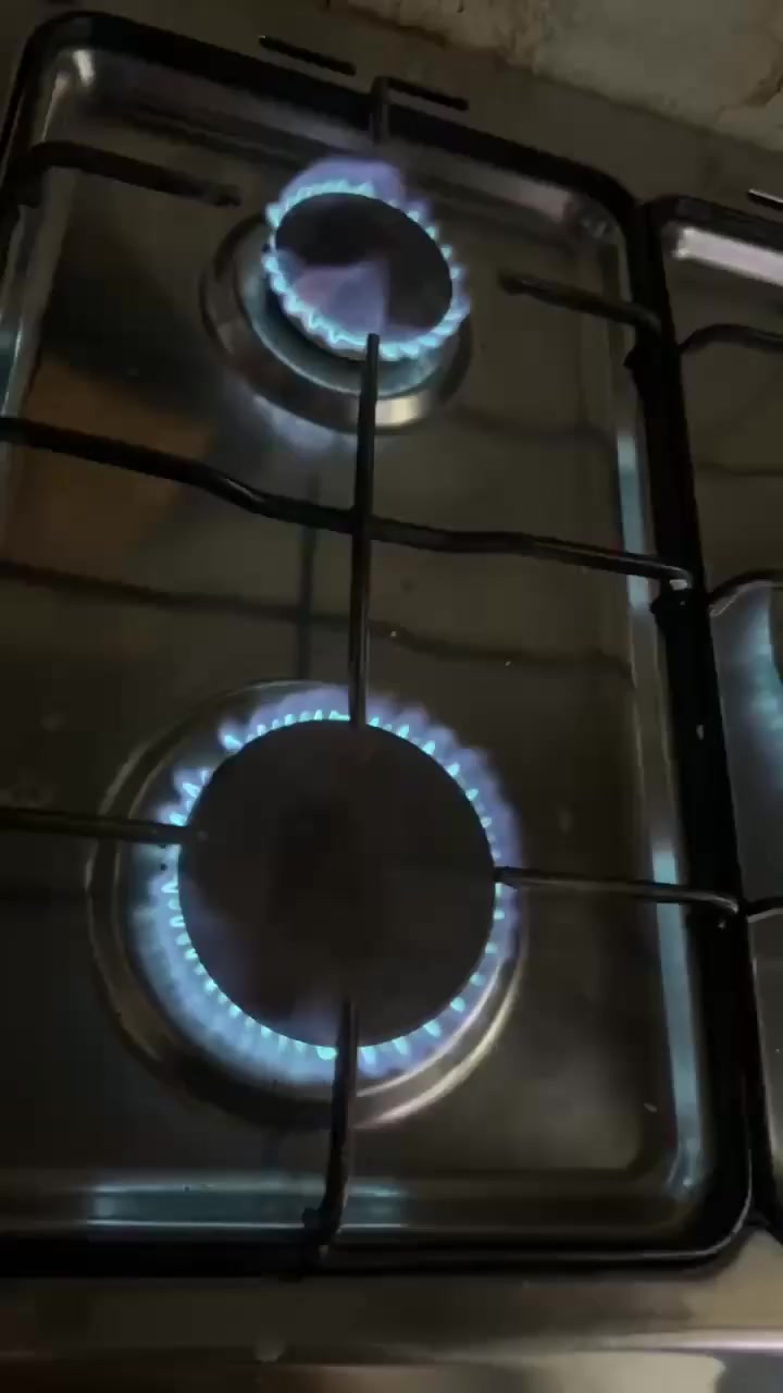 ئەم تەباغە بێ عەیبەو ئاگرەکانی جوانە فرنییەکەشی بێ عەیبه
نرخی160ومەعمەلە

#سلیمانی


**إذا كنت صاحب هذا الإعلان وتريد حذفه لأي سبب، رجاءا أرسل رسالة إلى الدعم الفني**