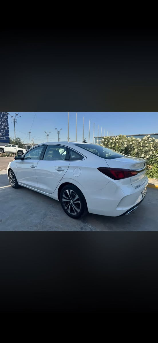 شانجان ايدو بلاص موديل 24   فووول مواصفات محرك 1400 تيربو كراسي كهرباء وتدفئ وتبريد كامرات حساسات رادارات مكفوله السعر 19 مليون مكانه الدوره  ***********
