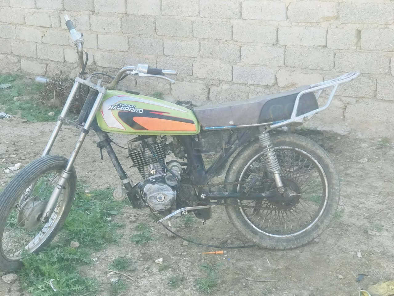 السلام وعليكم ماطور للبيع مكينه معمره شرط نضافه يرهم مراوس وبيع السعر 125
وبي مجال


**إذا كنت صاحب هذا الإعلان وتريد حذفه لأي سبب، رجاءا أرسل رسالة إلى الدعم الفني**