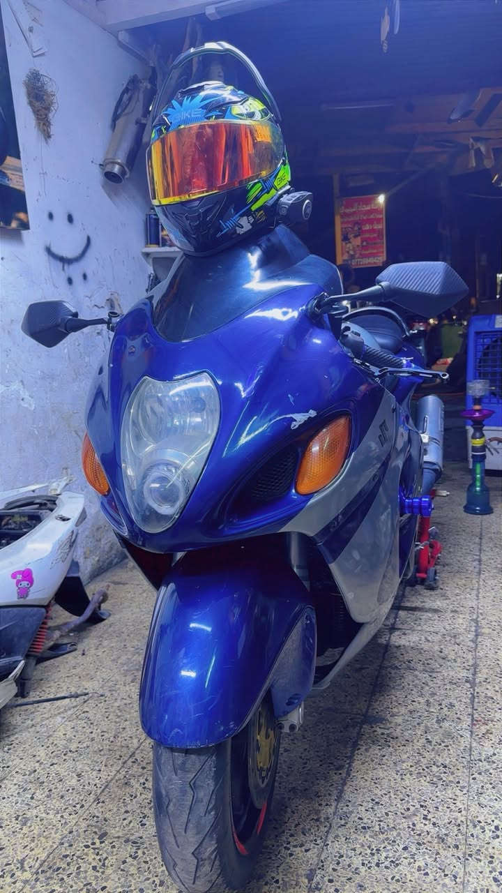 سلام عليكم حبايب دراجه هايبوزا محرك 1300cc دراجه ماشيه 51كيلو سعرهه 25 وبيهه مجال عليهه صالنصات ويرس منضومت زنون ليزريه +عديته متغيره يدات بريك قلاب دراجه خير من الله مكفوله من كلشي عده اكو بعض الكسور والخدوش في الكفرات فققط عليهه ادامه نوزلات بلاكات ان جي كي الاصليه طافيه الدراجه علا آخر حبه من سلولي مراوح ابد حماوه متعبر النص ابد حته بل ازدحام مكاني كاضميه ***********
