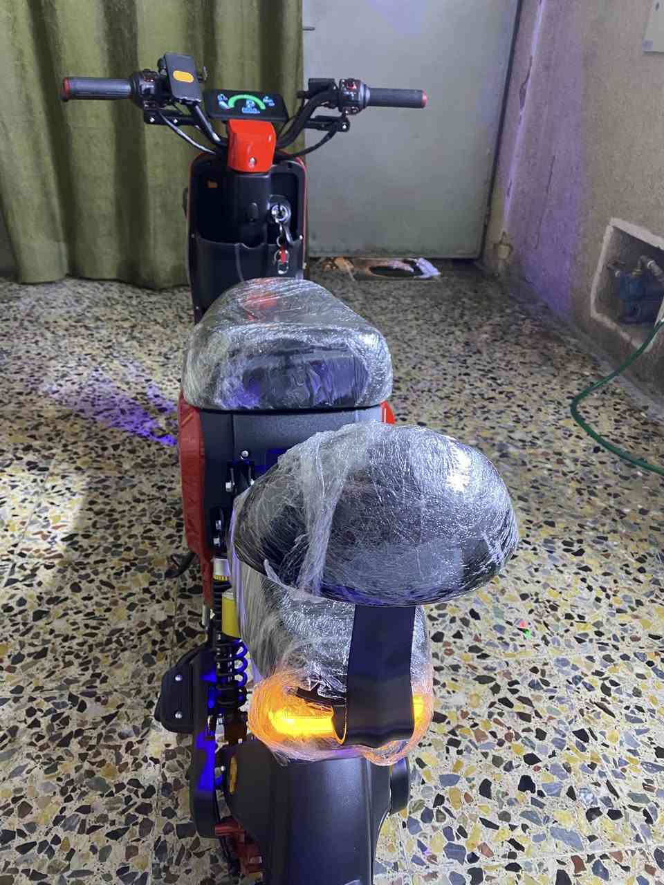 سلام عليكم درجة R9 موديل 25  جديده درجه بطاريات الصغار بصمة مكان بغداد سعر 500وبيه مجال رقم ***********
