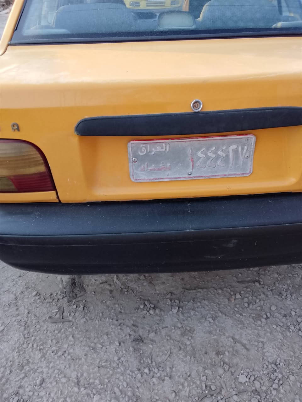 للبيع موديل 11 سياره نضيفه مكينه وكير وحدادبه تريد تحويل راعيها بغداد تريد بدون تحويل  سعر تحويل 15 قفل بدون تحويل 10قفل عنوان سياره بابل حي نادر ***********
