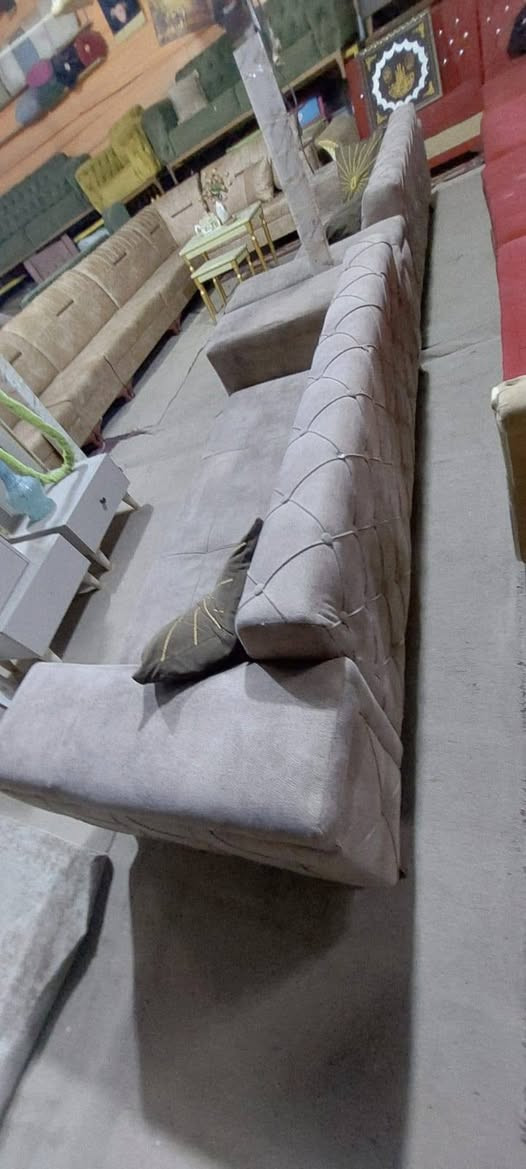 بأسعار مناسبه ديوانيه شارع الخصيمه السايدين قرب زها مول الجهه الثانيه جهه قصابيه السجاد داخل الفرع بضبط يوجد خدمه توصيل ***********
