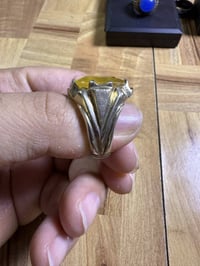 ياقوت افريقي • حجر كريم