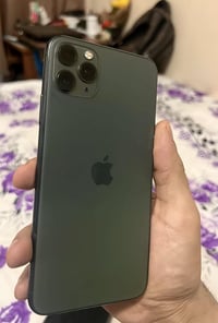 آيفون ١١ برو ماكس • ٢٥٦ • شاشة مستبدلة