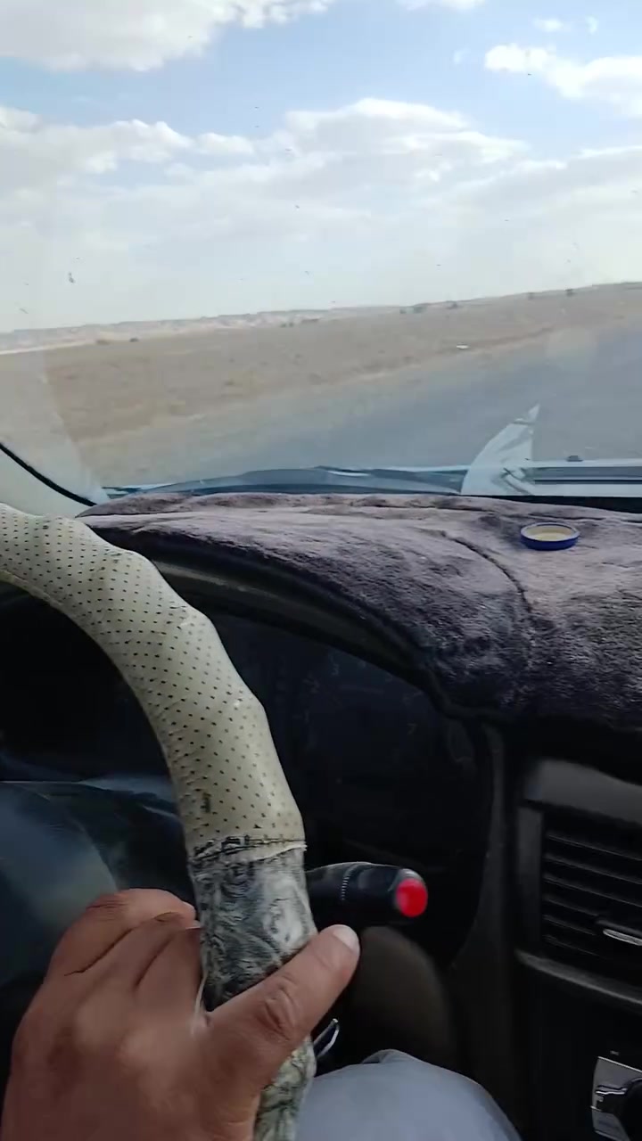 السلام عليكم بيع مراوس السيارات المطلوبة كورلا نحلة بيكاتشو أكسنت وكلشي بحكة التفاصيل كلها بالفيديو رقم بغداد مشروع وطني مكان السيارة ناحية الصينيه رقم التلفون *********** / *********** @الجميع
