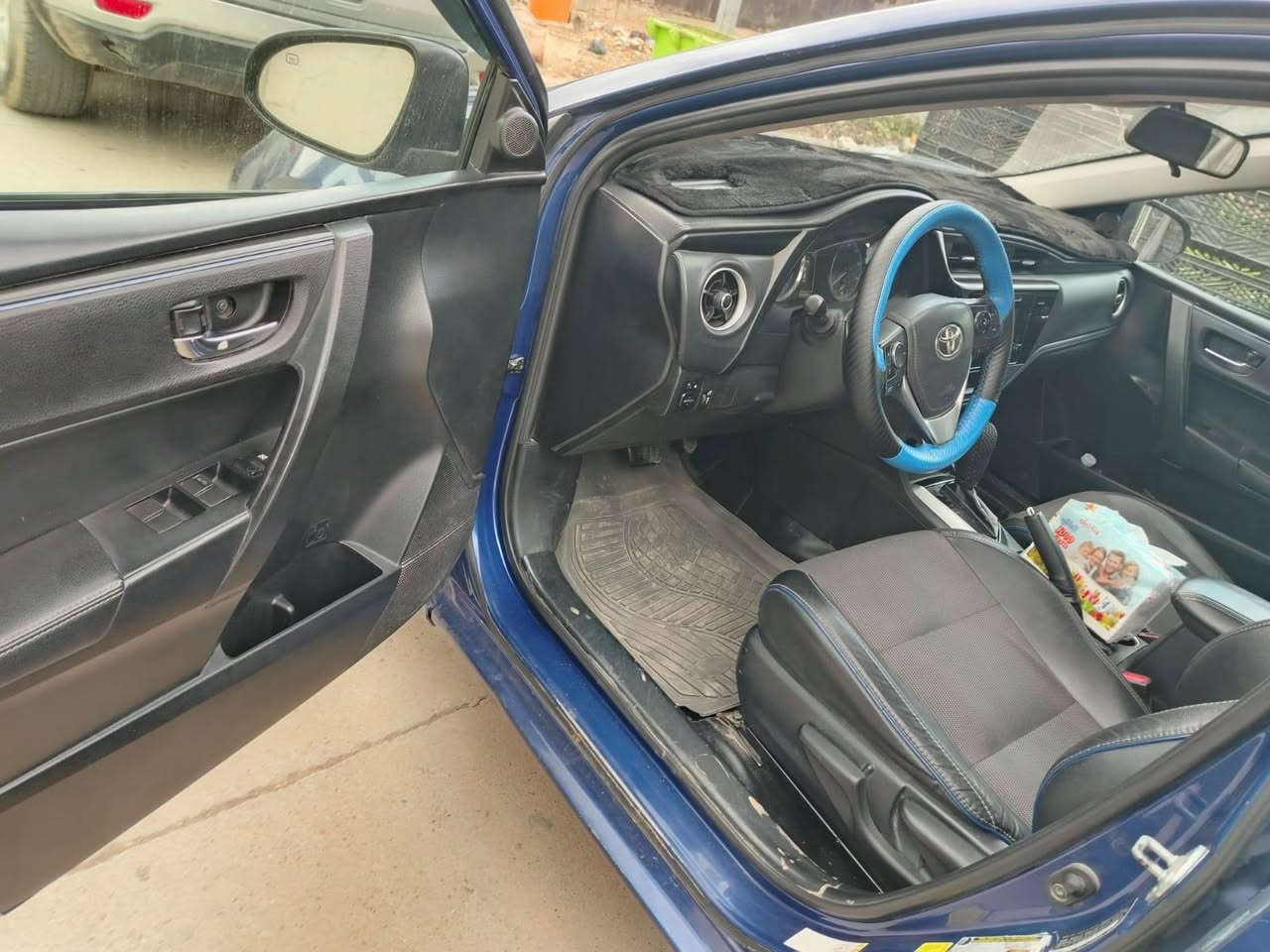 كورلا موديل 2017 لون ازرق الضرر جامرلغ السكن بارد بدون تبديل رقم سليمانية بجم كبس جنط كبس بدون شواصي السعر ١٣٥ اوبية مجال /***********
