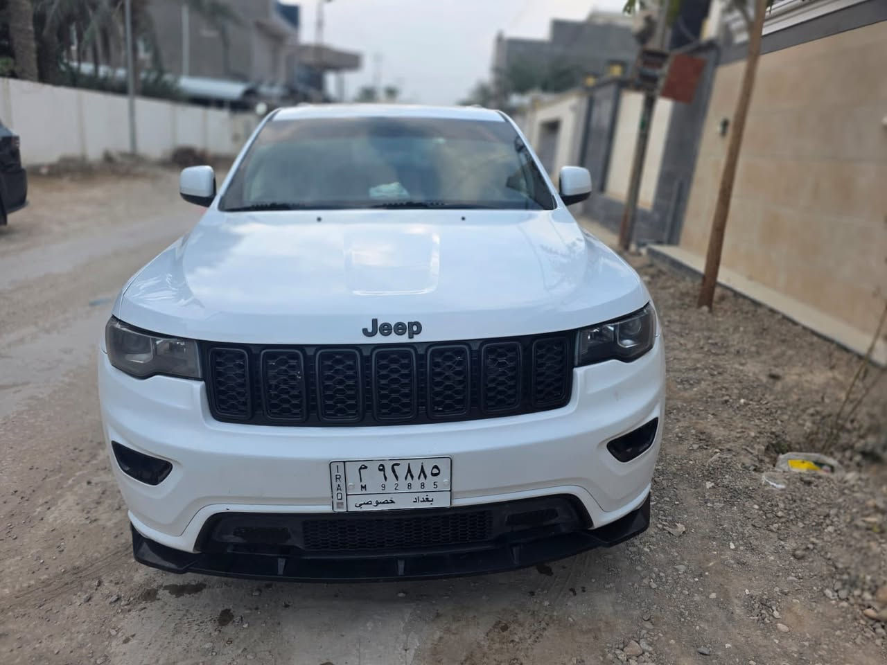 جيب كراند شيروكي بلاك توب 2020 فول مواصفات
سياره كلين وصور موجدات بالمنشور 
رقم بغداد وسياره جديده من كل النواحي 
كفاله 
مكان الديوانيه

السعر 230 ورقه
للاستفسار ***********
