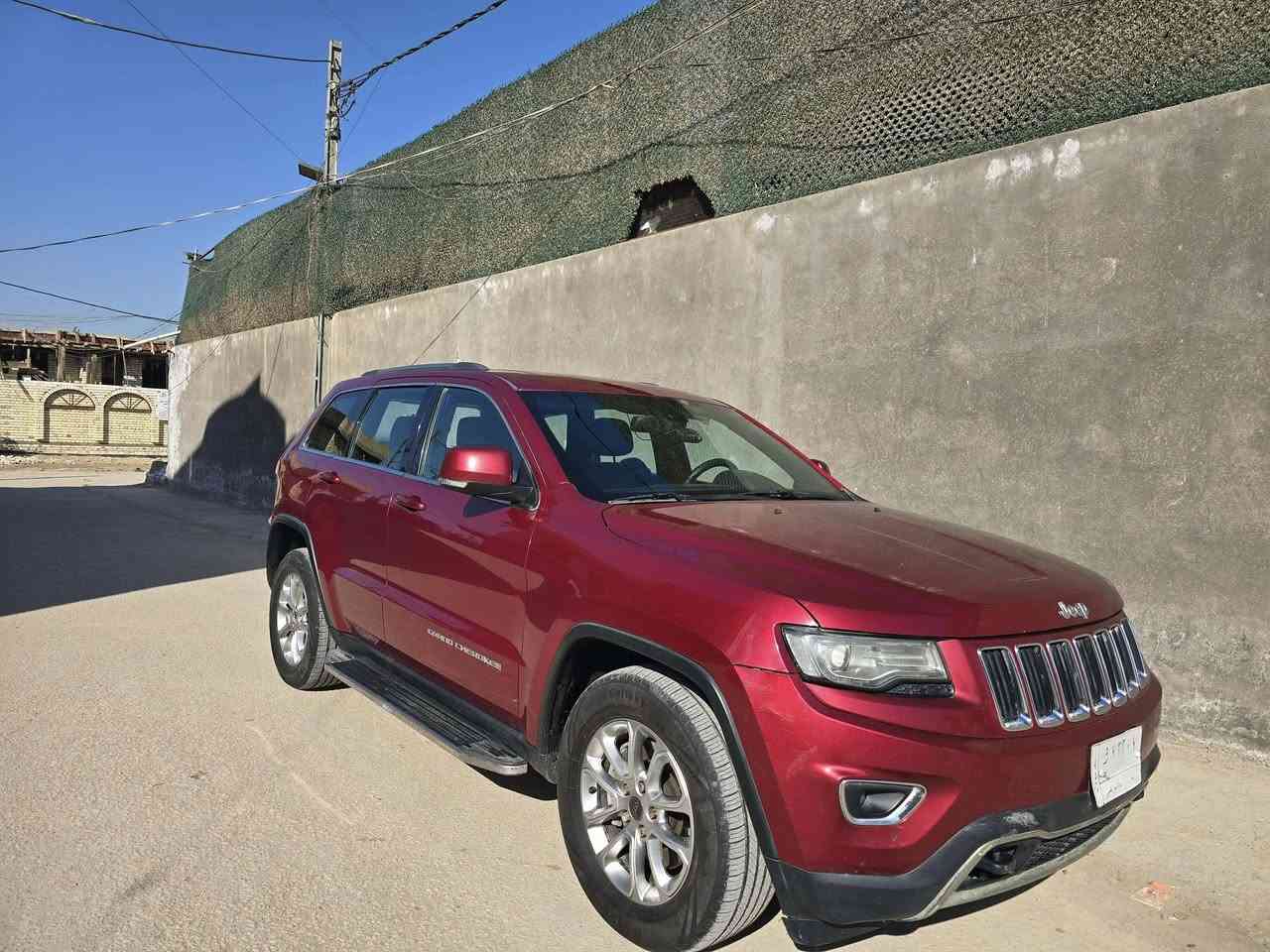 للبيع
جيب 2014 خليجي  لاريدو مكفولة من الصبغ بيها بارد قليل جدا رقم بغداد 

فتحة فور ويل شاشة جبيرة كشنات جلد 

مكانها الحله / الهاشمية 
السعر 220$

اتصال 👇🏻

‭0772 395 5089‬
