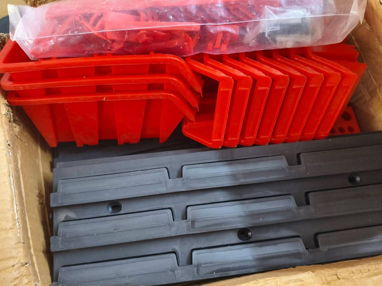 حافضات او رفوف مال عده وبراغي تفيد جماعه المحلات الي يريدها كلها بلاستك ثقيل  السعر  18 مع التوصيل لجميع المحافظات


**إذا كنت صاحب هذا الإعلان وتريد حذفه لأي سبب، رجاءا أرسل رسالة إلى الدعم الفني**