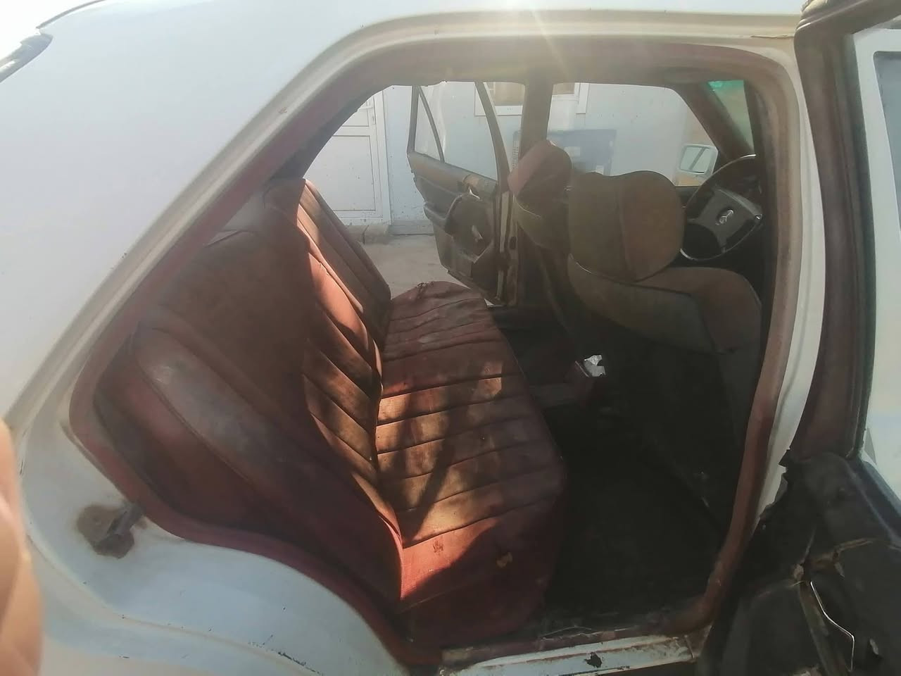 سلام عليكم
مارسدس دب
موديل 1985
مكينه كير 2.500 ففتي
رقم سليمانيه
بس صاحب السنويه ما اندله
السعر 28
الرقم ***********
