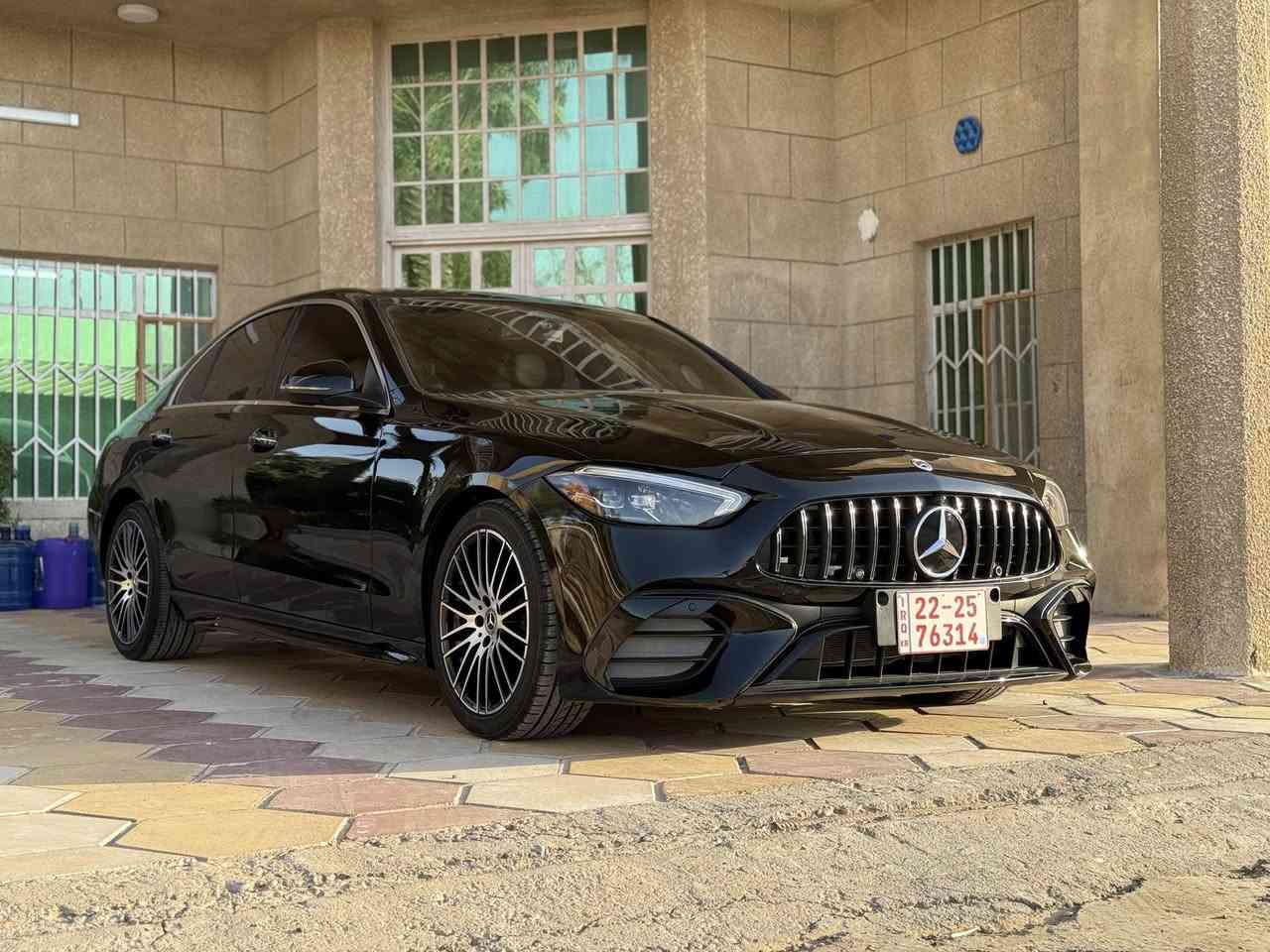 مرسيدس C300 موديل 2024
ماشية 7000 ميل فقط
تترقم جميع محافظات الإقليم

حادث بنيد وجاملغ فقط
وشوية صبغ بباب السايق
عليها كت AMG كامل

المواصفات:
• محرك 4 سلندر تيربو 2000
• كير أوتوماتيك 9 سرعات
• شفتات ستيرن
• إنارة أمامية زينون مع إشارة LED
• كراسي أمامية كهربائية مع تدفئة + تبريد + مساج
• إنارة داخلية محيطية 64 لون
• فتحة سقف
• 5 أنظمة قيادة
• نظام النقاط العمياء
• حساسات أمامية + خلفية + جانبية
• صندوق كهربائي يفتح بحركة القدم 
• اصطفاف أوتو
• شاحن وايرلس
السعر 310$
للاستفسار ‭0771 033 9911‬
