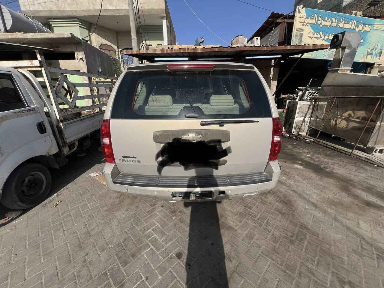 السلام عليكم من رخصة الادمنية سيارة شوفرليت تاهو موديل 2009  LT  اللون شمباني أو ذهبي وراد خليجي السيارة أدوات أدوات السيارة وكما موضح بالصور السيارة كفالة عامة لا كص ولا ضربة ماعدة بس الدعاميات السيارة تحتاج ترتيب فقط مكان السيارة محافظة البصرة أتعهد من السرقة والإنتربول سعر السيارة 90 ورقة وبيه مجال لا أتواجد على الفيس فقط واتساب أو اتصال على الشريحة ***********
